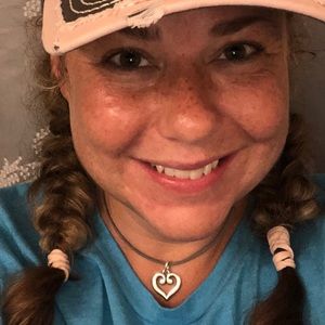 Meet your Posher, Lori leigh